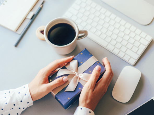 Leuke persoonlijke cadeaus op bureau